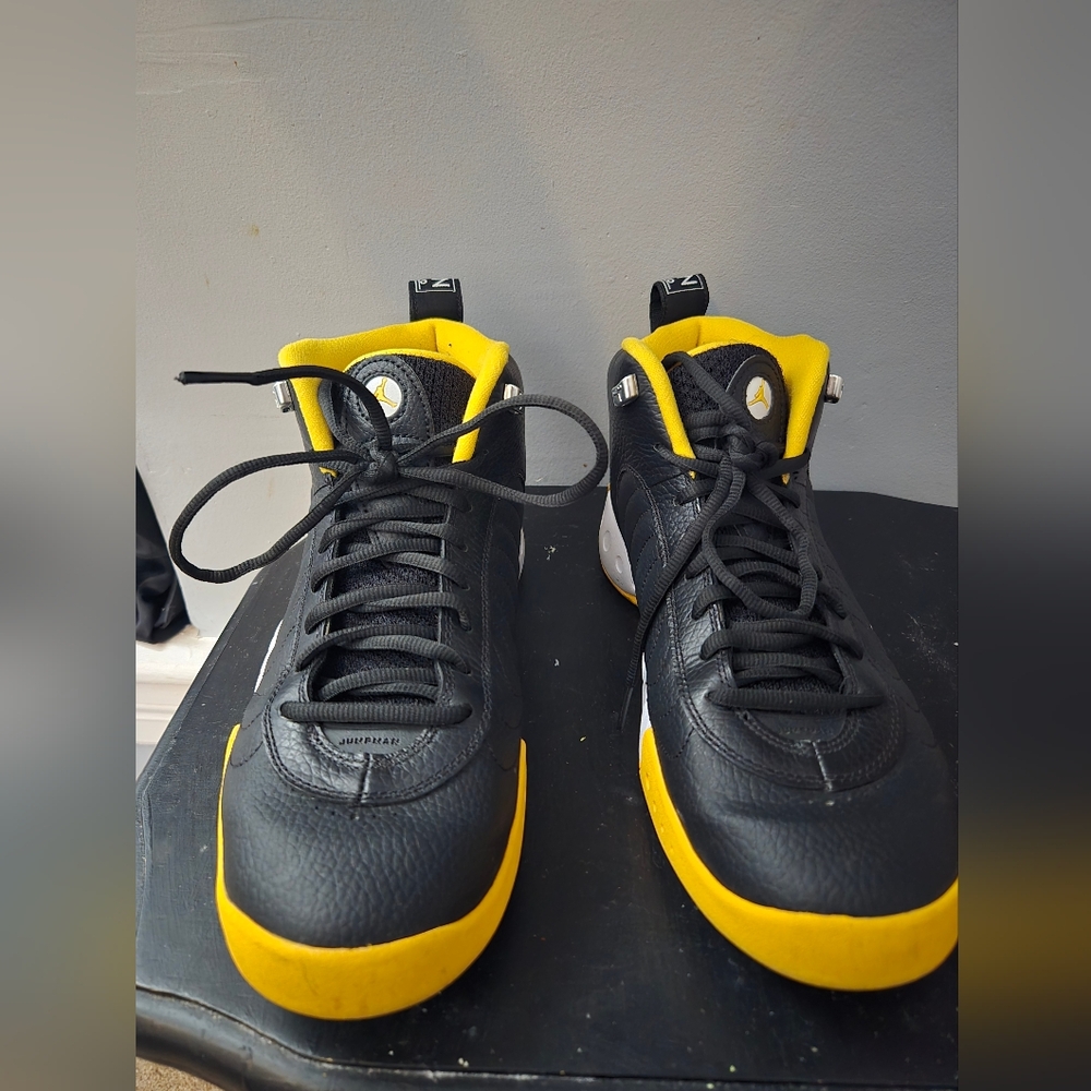 Jordan Jumpman Pro University Gold